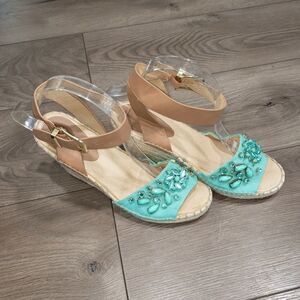 ‎Cato Jeweled Wedges